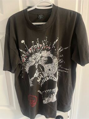 Hellstar Rhinestone Crowned Skull T-Shirt